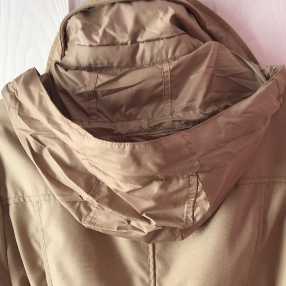 Woolrich Trench Coat - Picture 7 of 8